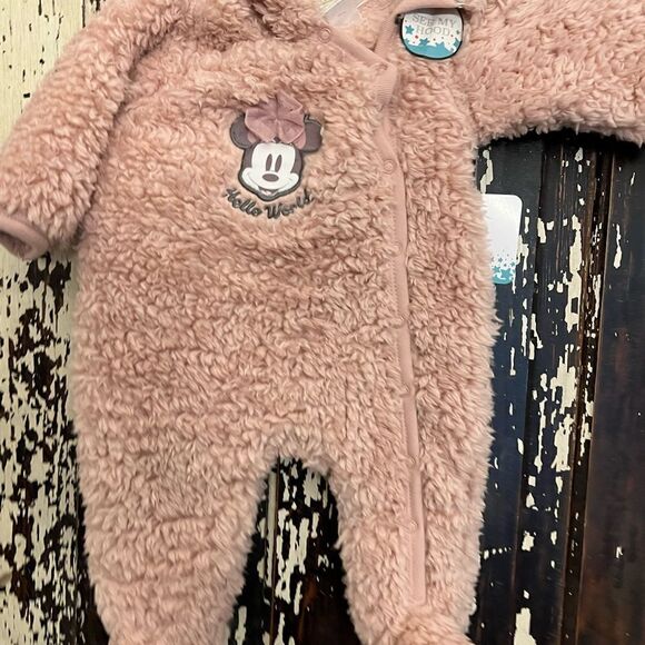 Disney Baby Minnie Mouse Hello World hooded NWT warm footed onesie. Size 0-3 mos - Picture 8 of 11